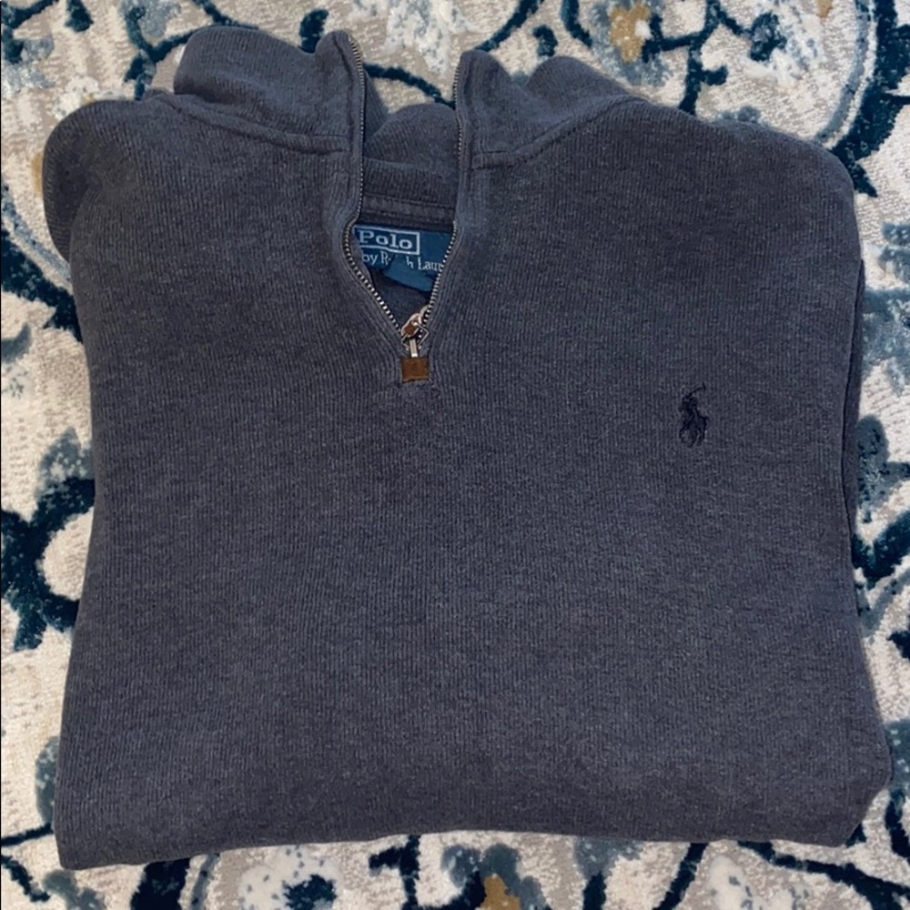 Men’s pullover sweater